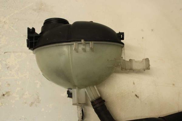 MERCEDES W204 / S204 / W212 / C207 / S212 / A207 / C218 / C204 / X218 ( 2TUYAUX ) - Vue 2